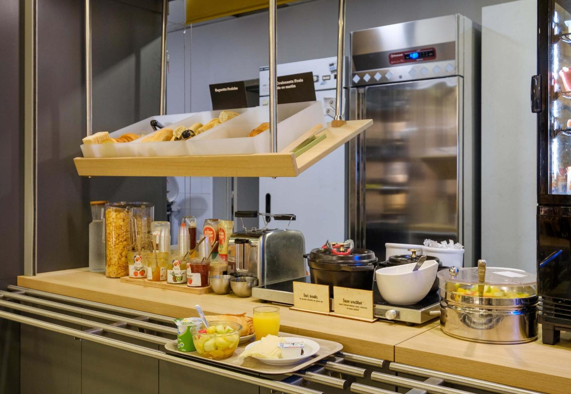 B&B Hotel Villeneuve Loubet Village エクステリア 写真