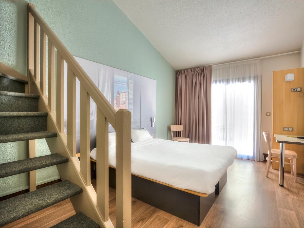 B&B Hotel Villeneuve Loubet Village エクステリア 写真