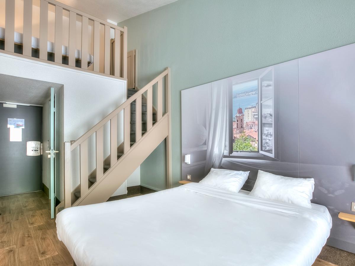B&B Hotel Villeneuve Loubet Village エクステリア 写真