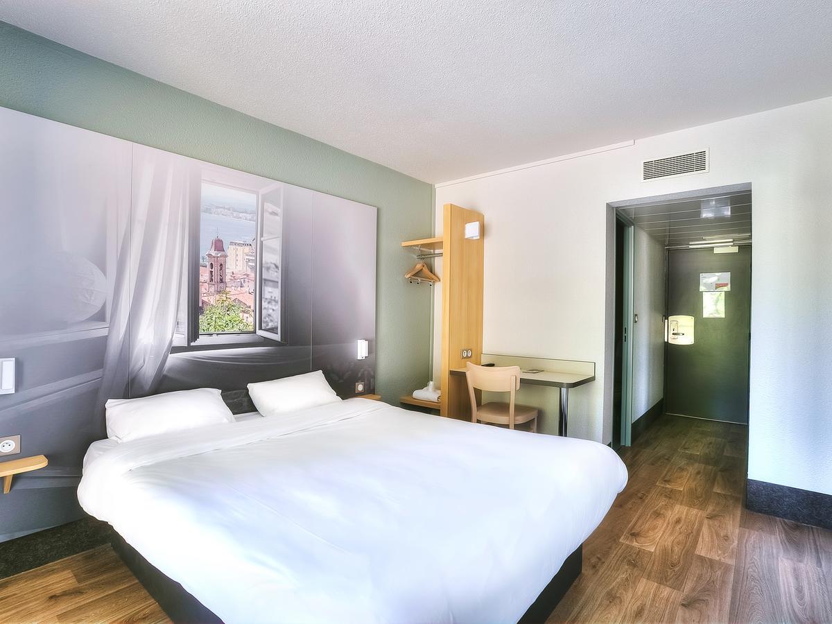 B&B Hotel Villeneuve Loubet Village エクステリア 写真