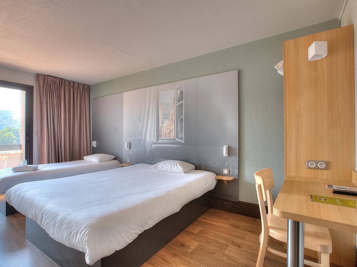 B&B Hotel Villeneuve Loubet Village エクステリア 写真