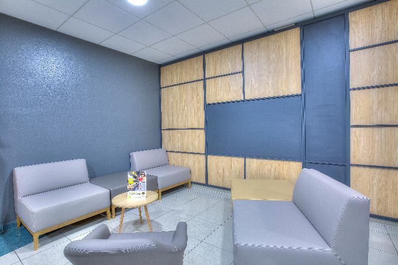 B&B Hotel Villeneuve Loubet Village エクステリア 写真