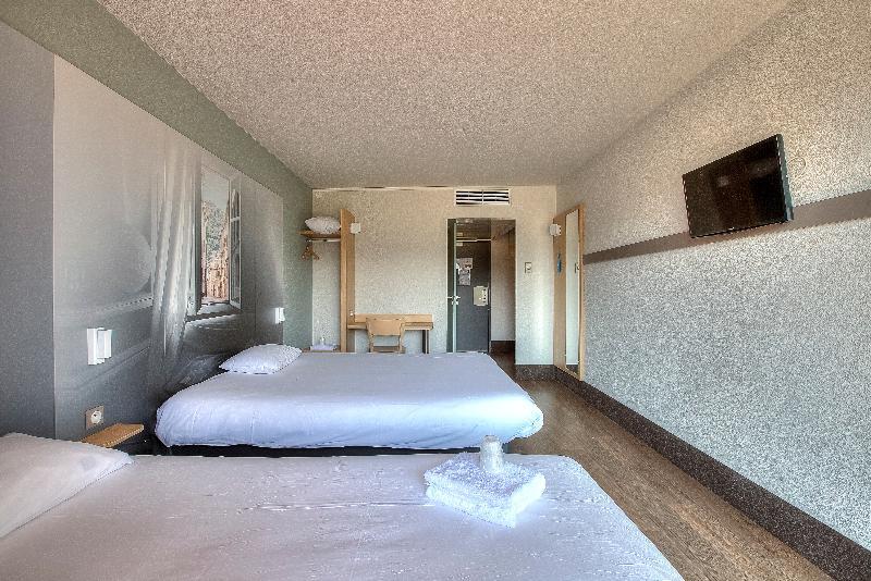 B&B Hotel Villeneuve Loubet Village エクステリア 写真